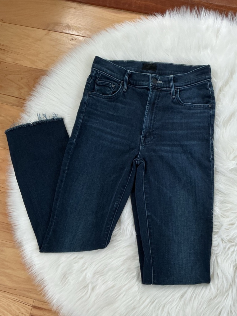 MOTHER The Insider Crop Step Fray Jeans in Night Tripper Size 26